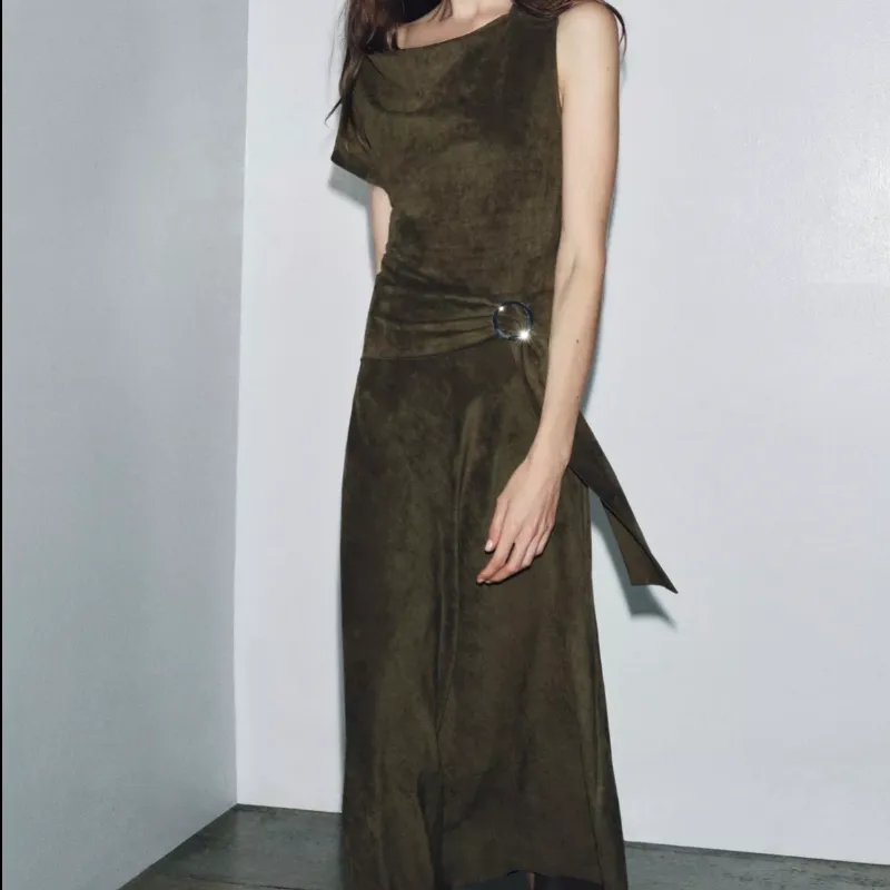 Vestido Asimétrico Zara