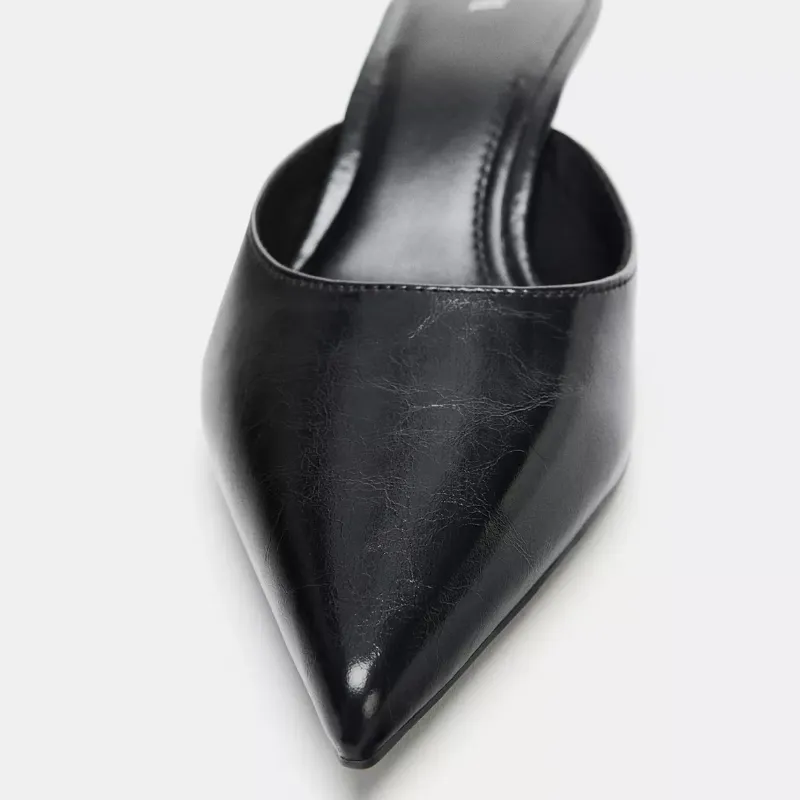 Zapato destalonado Zara