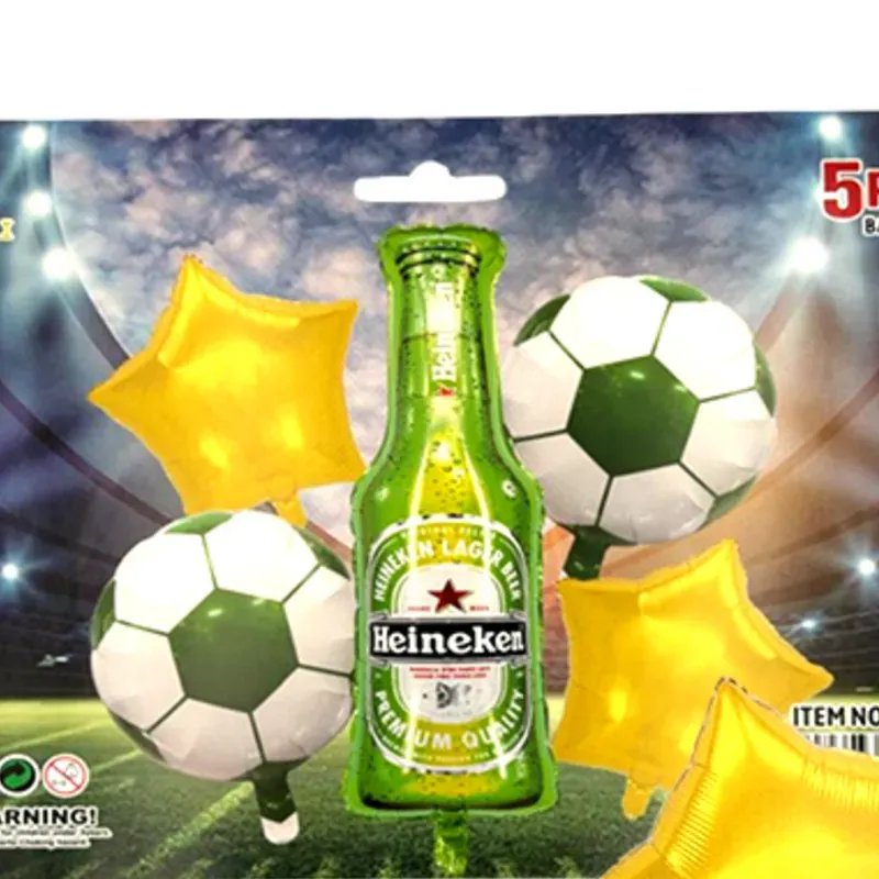 Cerveza y balones de Fútbol 