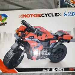 Moto Deportiva Roja (Red Thunder)