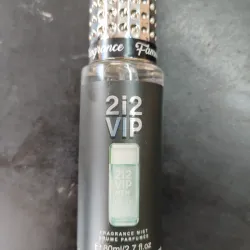 PERFUME PARA HOMBRE 2I2 VIP