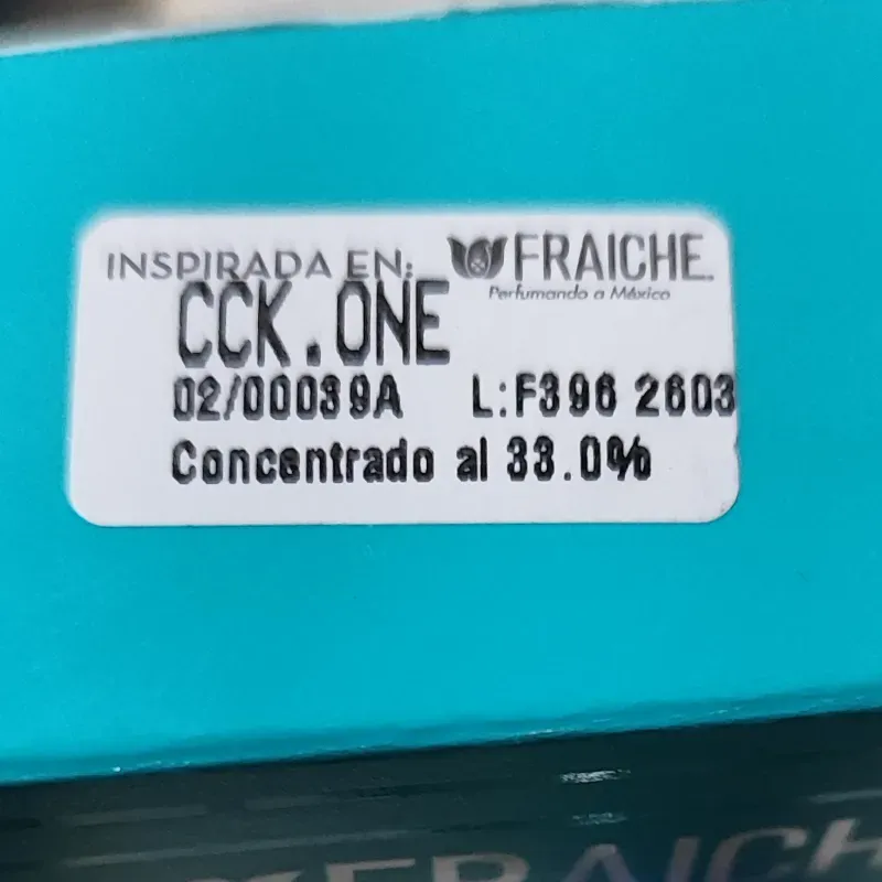 Perfume Para Hombre Fraiche CCK ONE 60 ML