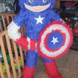 Piñata Capitan América 