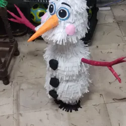 Piñata Olaf