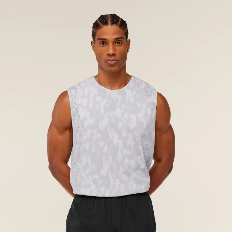 Distance Seamless Tank