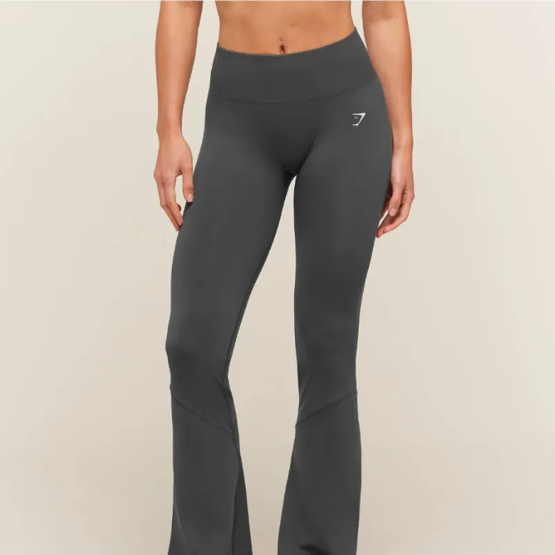 Everyday Seamless Flared Leggings Gris / M