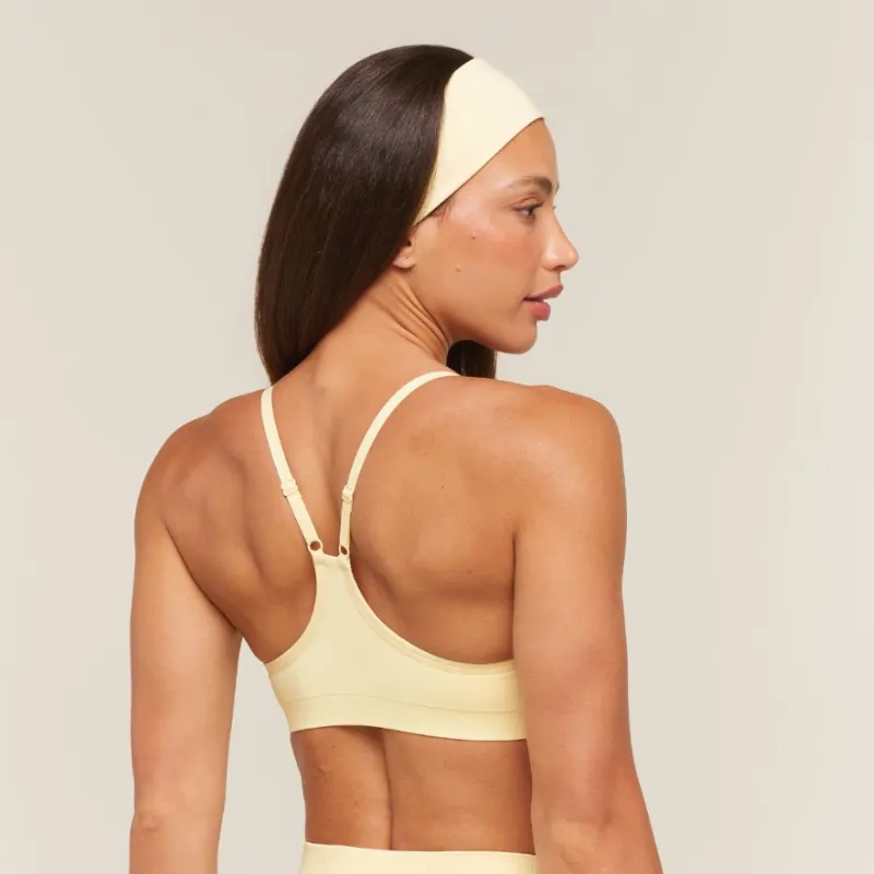 Everyday Seamless Racerback Sport Bra Amarillo / S
