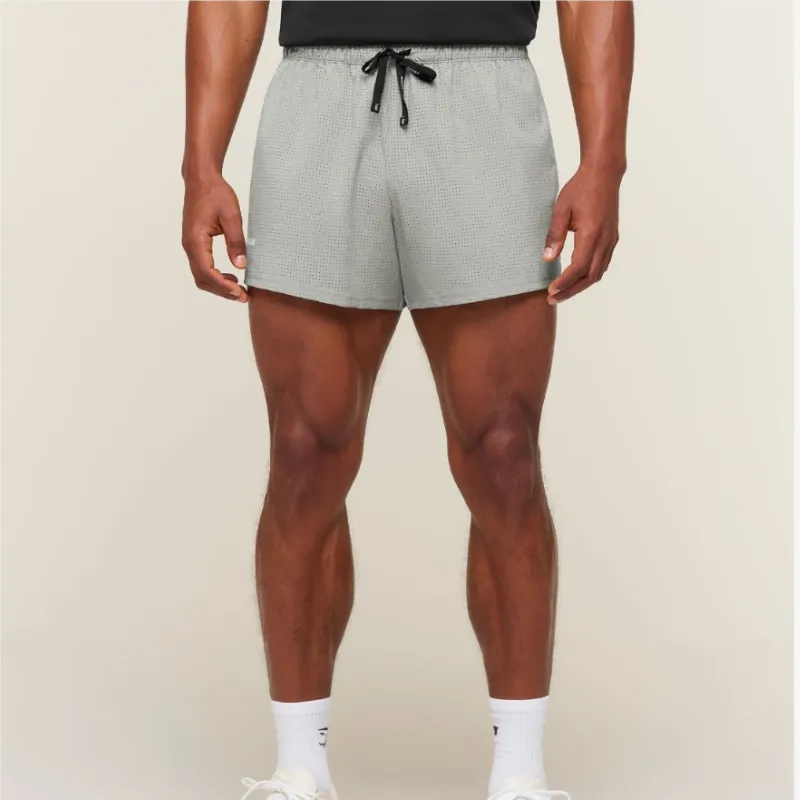 Train 4” Shorts Gris
