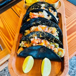 Tacos de Mariscos 