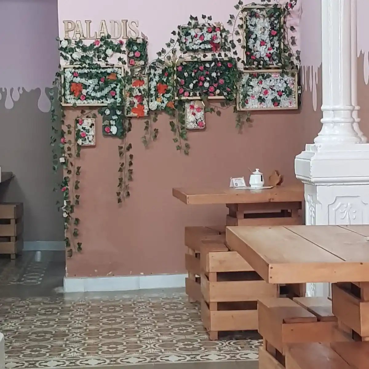 Paladis_cafeypostres