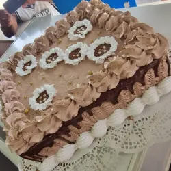 Cake cuadrado simple. Media bandeja 