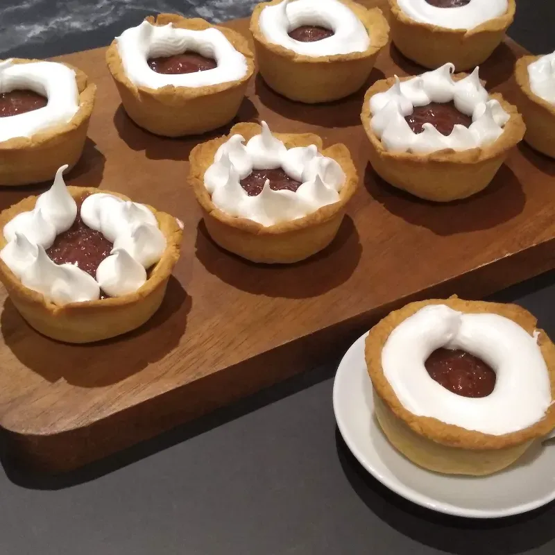 Tartaletas rellenas de guayaba 