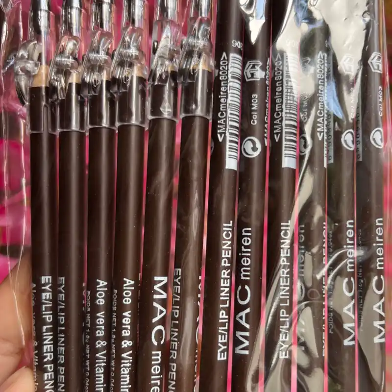 Lápiz Carmelita para delineado