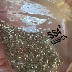 Piedras plateadas # 4