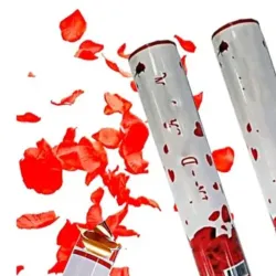 Cañón de confeti con pétalos de rosa