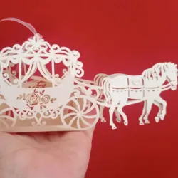 Centro de mesa troquelado carroza