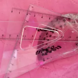 Juego de regla, cartabón y semicírculo