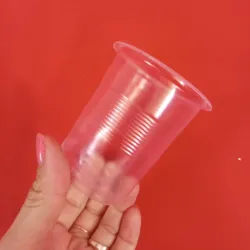 Vaso desechable de 8oz.