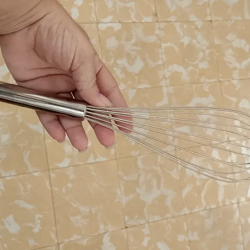 Batidor de globo manual