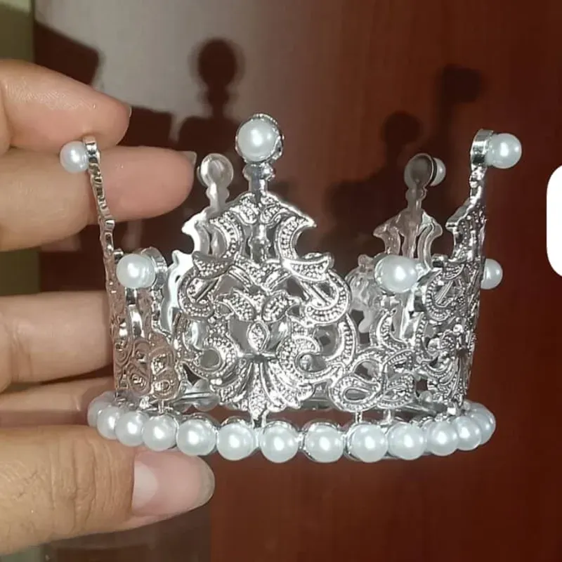 Corona mediana