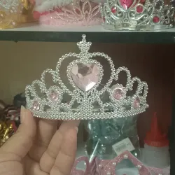 Corona plata y rosa corazon