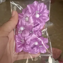 Estuche de 6 flores morado claro 