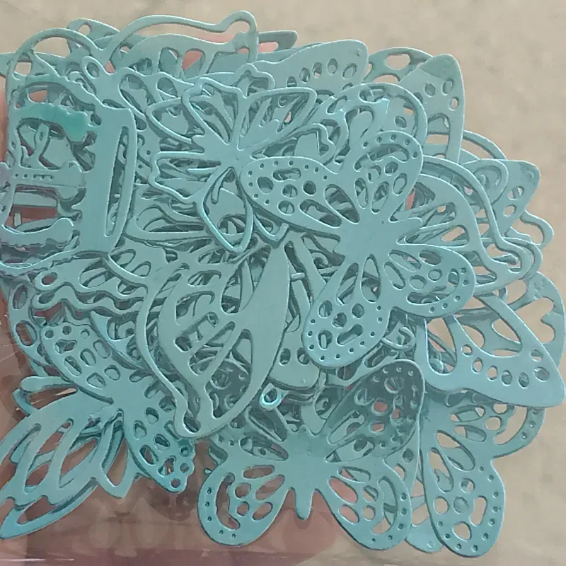 Estuche mariposa metalizada azul claro 27x