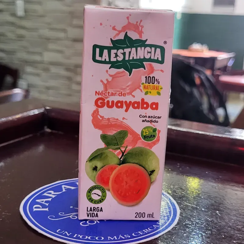 Jugos de Caja de Guayaba 