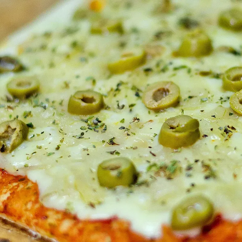 Pizza c/ Aceituna 