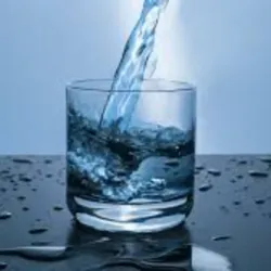 Agua natural importada