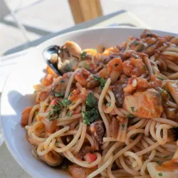 Espaguetis Frutos del Mar