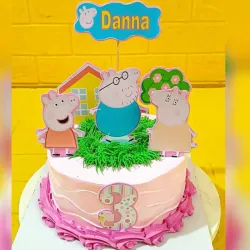 CAKE TEMÁTICO DE PEPPA PIG