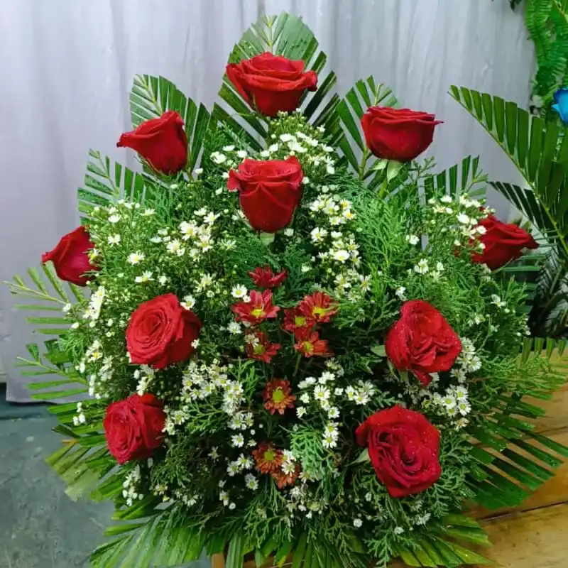 Arreglo de 10 flores 