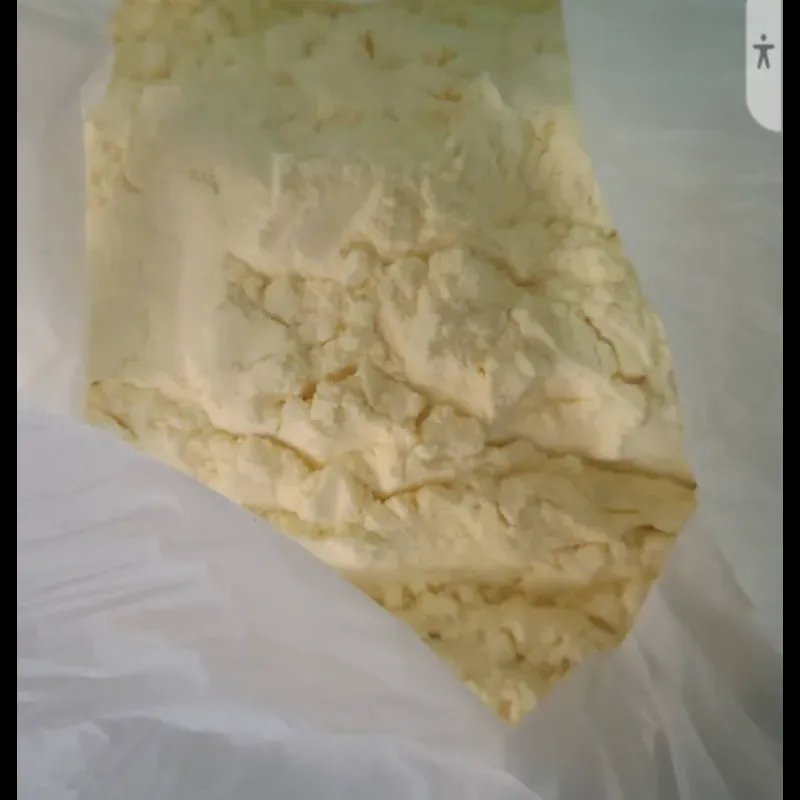 Leche amarilla