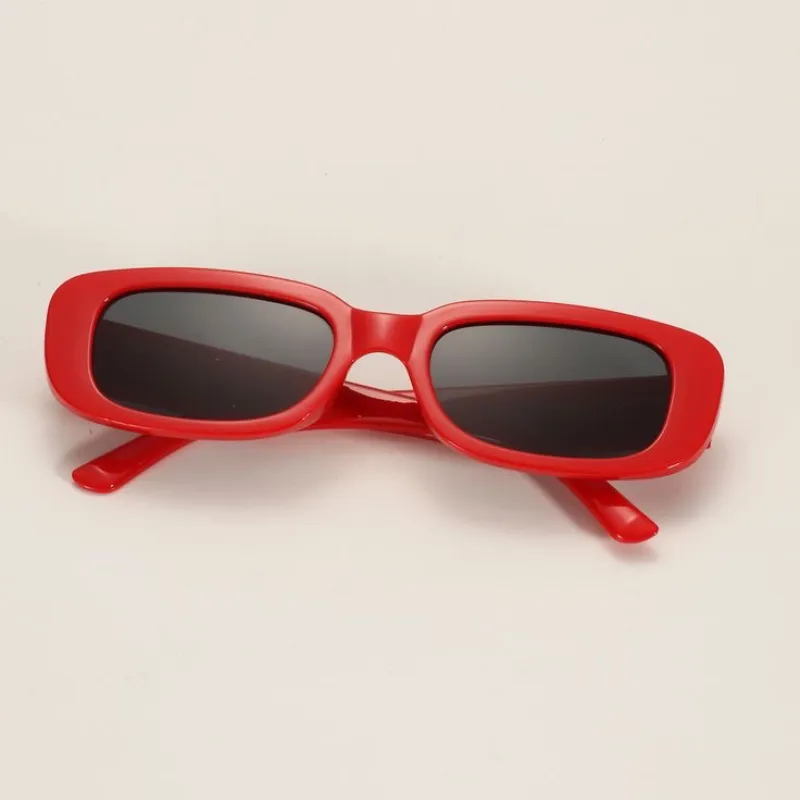 Gafas de sol rojas