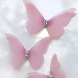 Mariposa rosada pequeña 