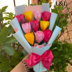 Ramo de 10 tulipanes 
