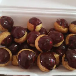 Bolitas rellenas (profiterol)