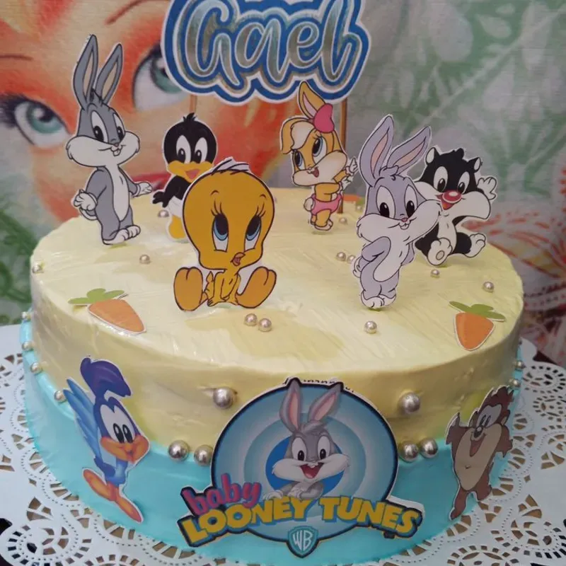 Cake redondo temático Looney Tunes