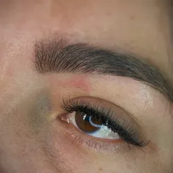 Extensiones de Pestañas 3D