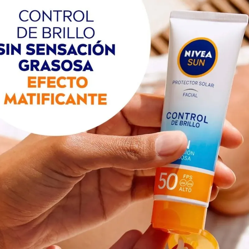 🧴NIVEA SUN – PROTECTOR FACIAL CONTROL DE BRILLO