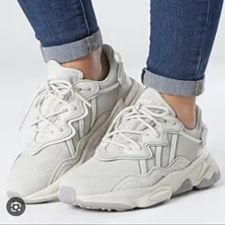 ADIDAS OZWEEGO
