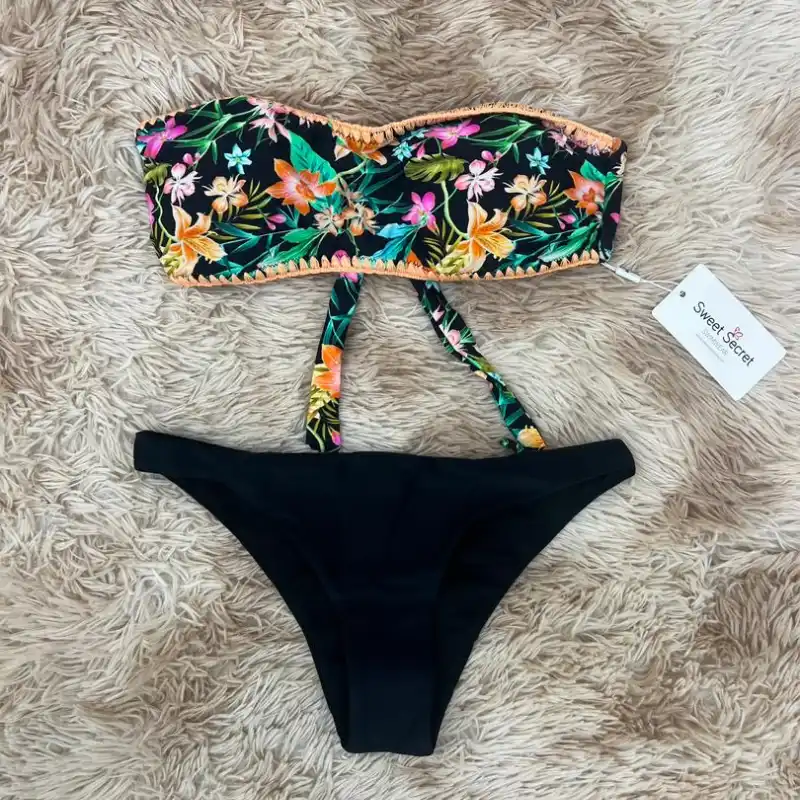 Bikini con sujetador estampado