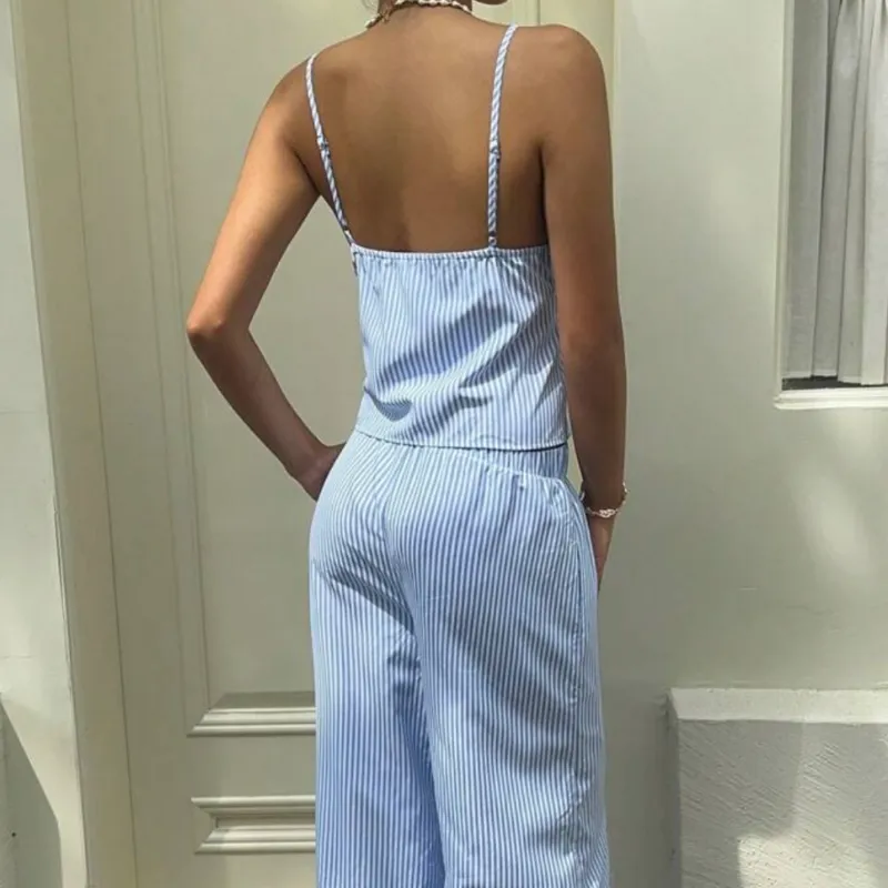 CONJUNTO A RAYAS