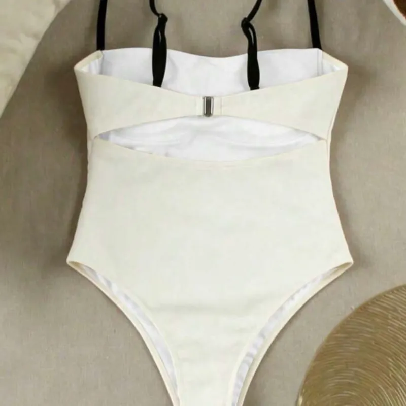 TRAJE DE BAÑO