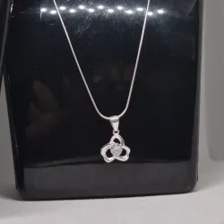 Flor de 3 pétalos