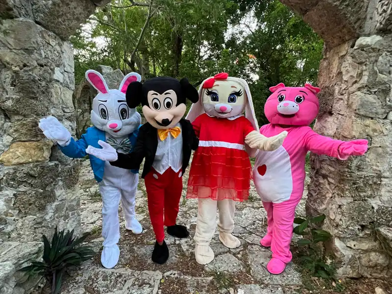 CONOCE A NUESTROS PERSONAJES!!