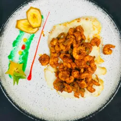 PESCADO AL CAMARON