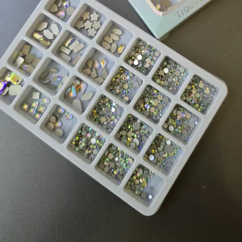 Caja de piedras surtidas 