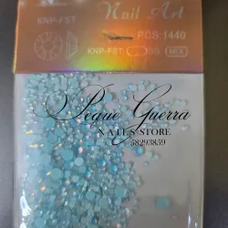 Piedras opal azul marino